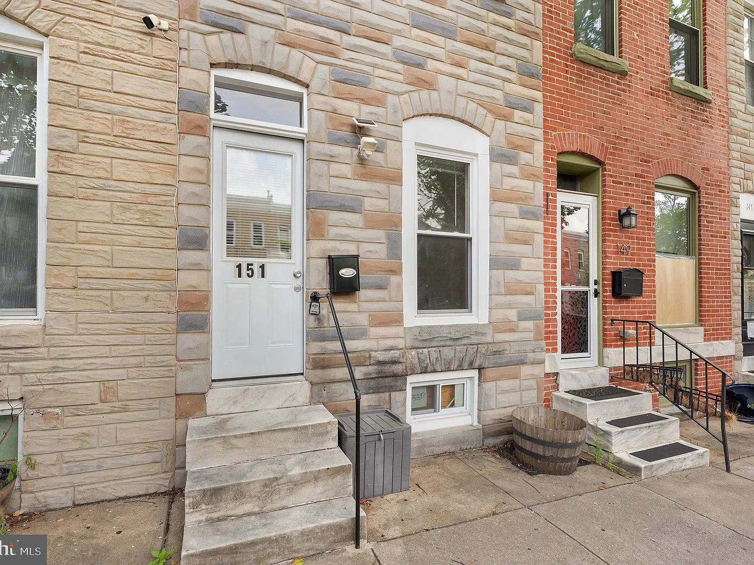 2 bed, 1.0 bath, 960 sqft, $1,700 — Photo 3