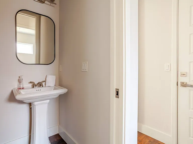 6808 SW 77th St — Photo 33