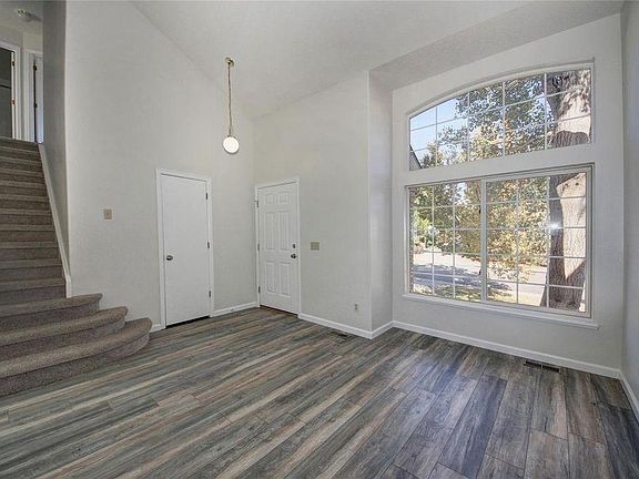 2nd image of 8242 Wilmington Dr