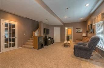 4th image of 4426 N 122nd St