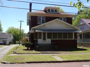 319 W Church St, Harrisburg, IL 62946