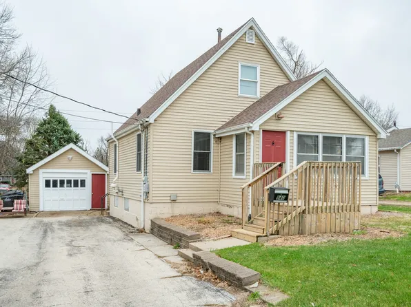 940 Maish Ave, Des Moines, IA 50315