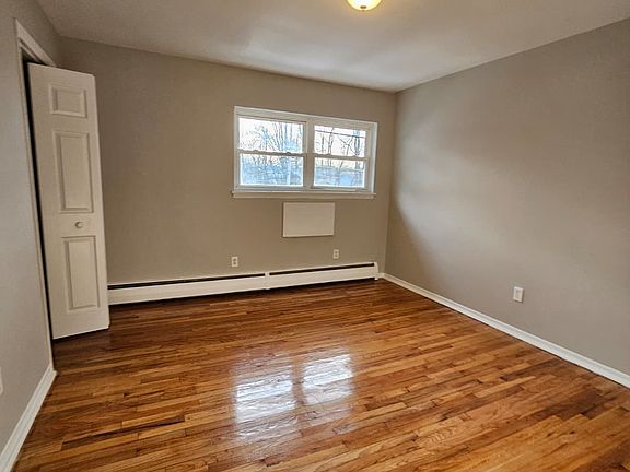 2nd image of 263 Blake St #24A