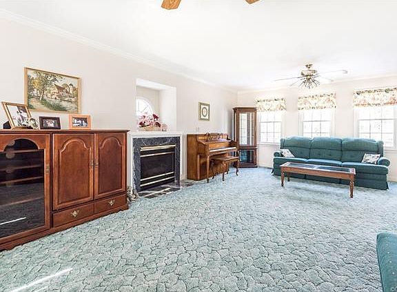 5th image of 13618 Thornhill Pl