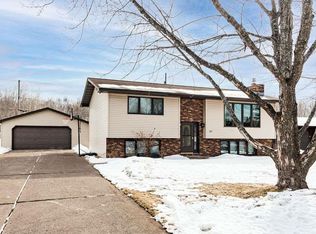 232 W Rainbow St, Duluth, MN 55811