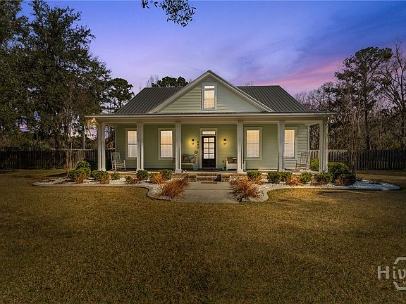 2nd image of 640 Meinhard Road