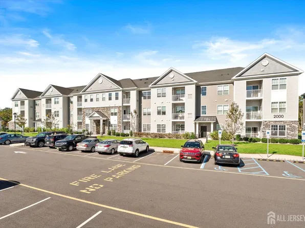 750 Lighthouse Dr #2205, Barnegat, NJ 08005