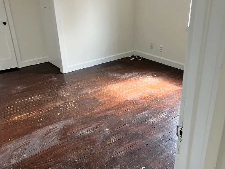 26 N Chester Ave #2 — Photo 3