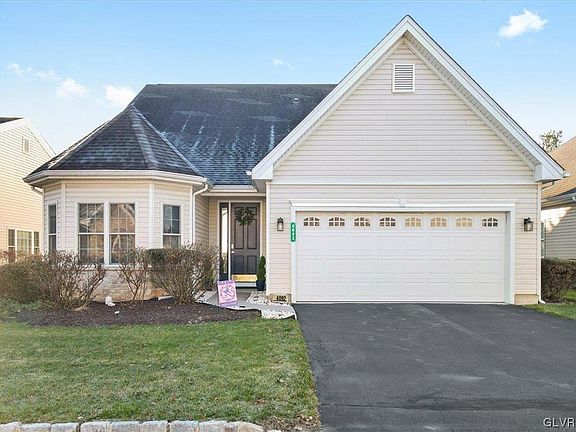 2nd image of 4092 Pine Hurst Dr