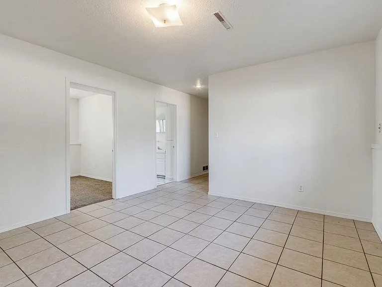 1312 Ash Dr — Photo 18