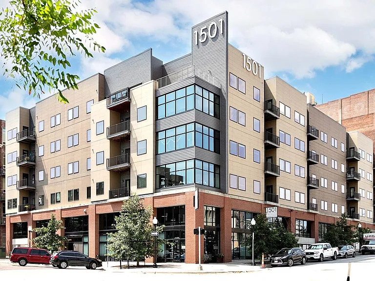 1501 Jackson — Photo 1