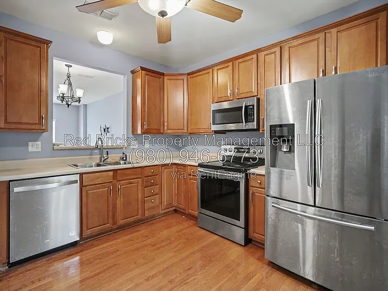 15764 Castle Watch Ave — Photo 18