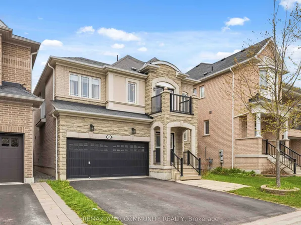 28 Cater Ave, Ajax, ON L1Z 0G1