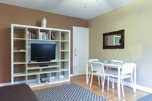 601 D St SE #3 — Photo 13