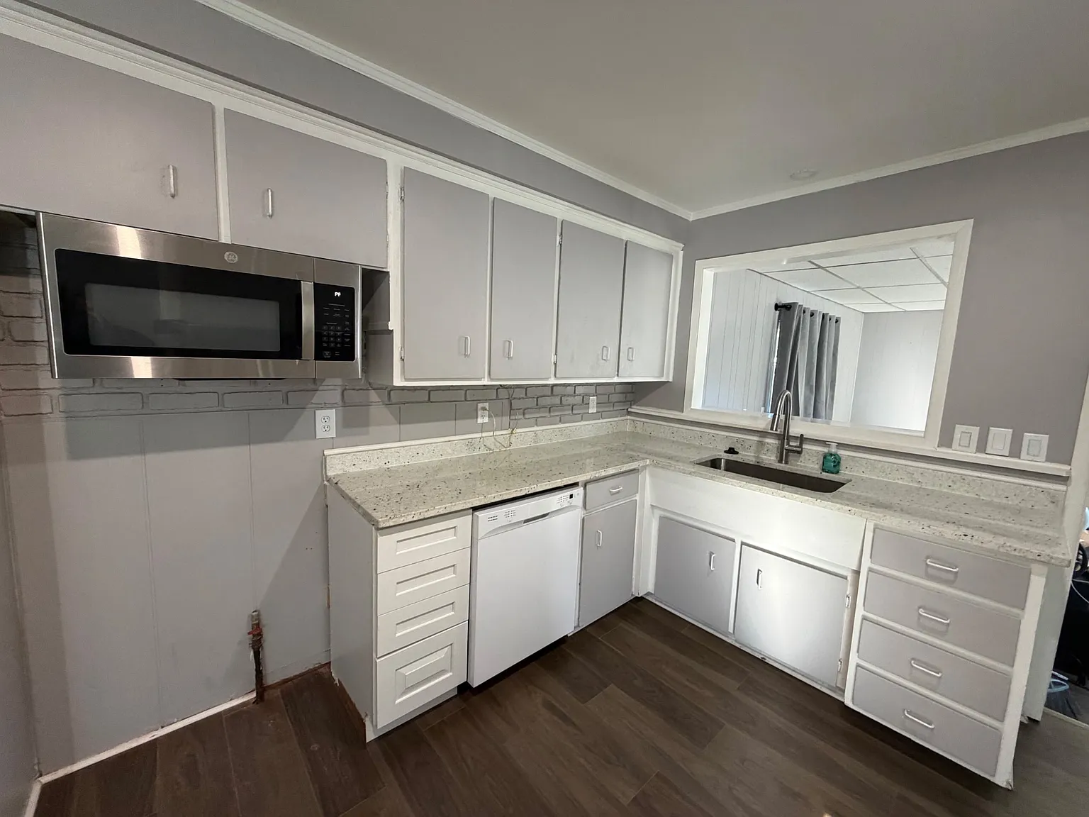 3 bed, 1172 sqft, $1,600 — Photo 4
