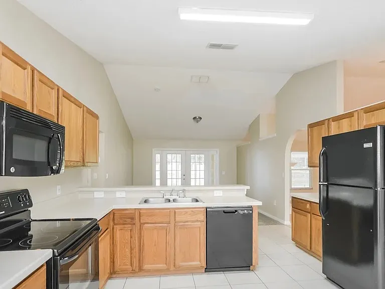 3871 Blackberry Cir — Photo 9