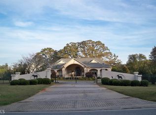 693 Dixie Rd, Covington, GA 30014