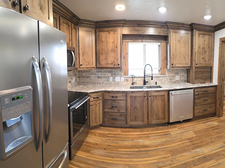 2977 N 2000 W — Photo 7