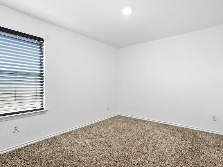 3006 Pitchfork Way — Photo 24
