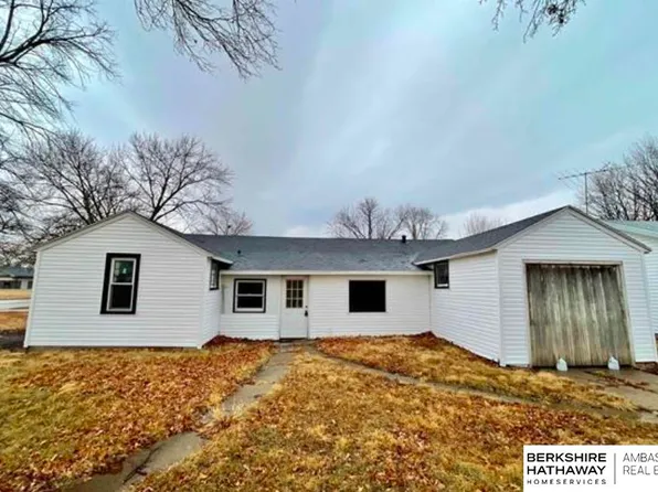 922 P St, Tekamah, NE 68061