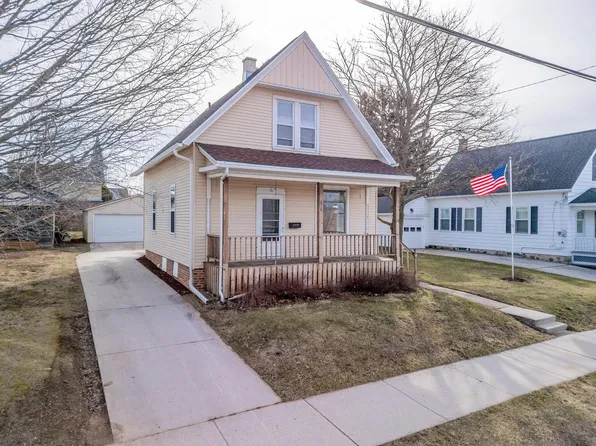 174 North Lake STREET, Elkhart Lake, WI 53020