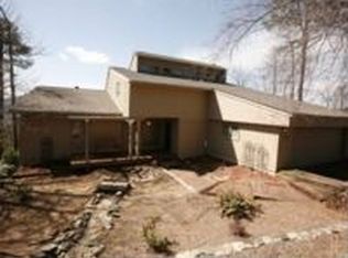 198 Eagle Ridge Rd, Sapphire, NC 28774