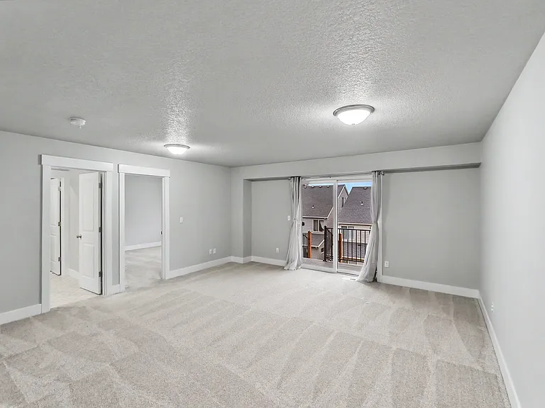 17555 SW Sunview Ln — Photo 24