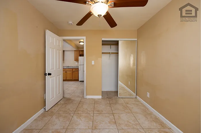 2501 W Belmont Ave #3 — Photo 14