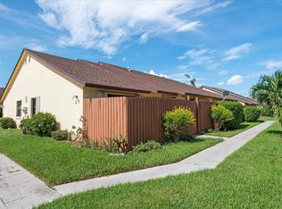 172 Springdale Cir APT 17B, Lake Worth, FL 33461