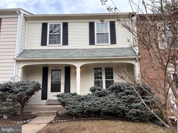 19442 Sandy Lake Dr, Gaithersburg, MD 20879