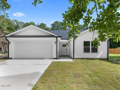 313 Pinewood Drive, Jacksonville, NC, 28546