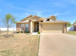 1638 Wellington Rd, Newcastle, OK 73065