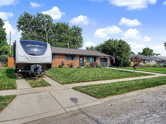 3rd image of 418 Rosetta St