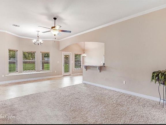 4th image of 406 Whitefield Ct