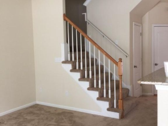 5th image of 111 Mount Vernon Ct