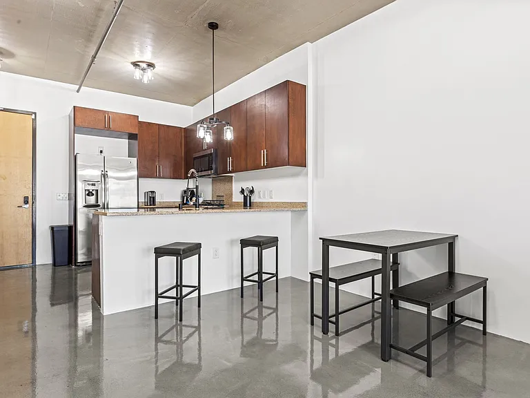 353 E Bonneville Ave #707 — Photo 8