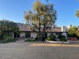 2nd image of 5635 E LINCOLN Drive #26