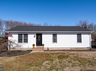 720 Old Love Point Rd, Stevensville, MD 21666