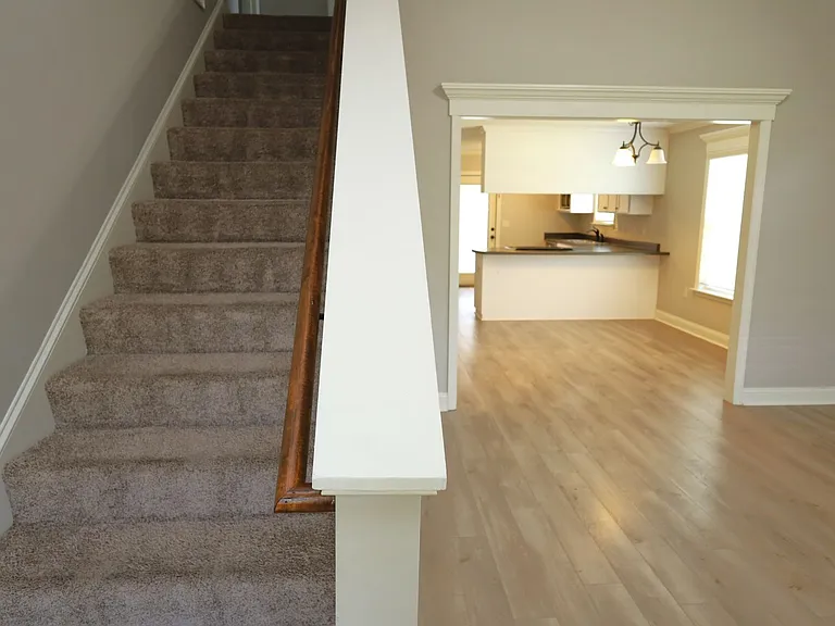 4110 Barrington Dr — Photo 2