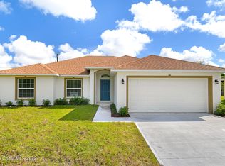 303 Cherry Tree Cir NW, Palm Bay, FL 32907