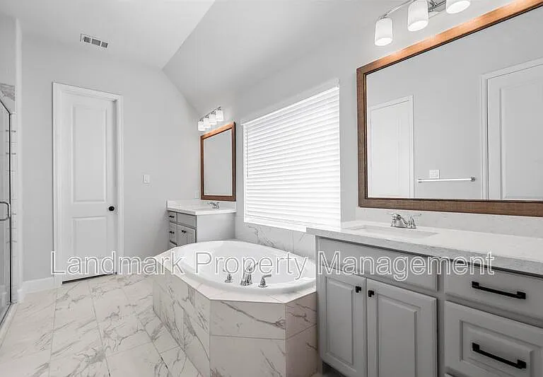 1824 Buckeye Ln — Photo 25