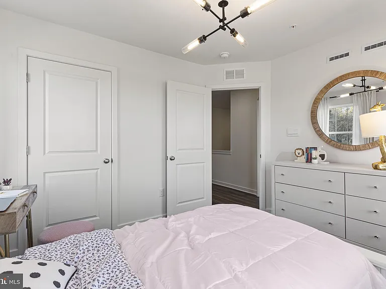 7434 Fern Gully Way — Photo 19
