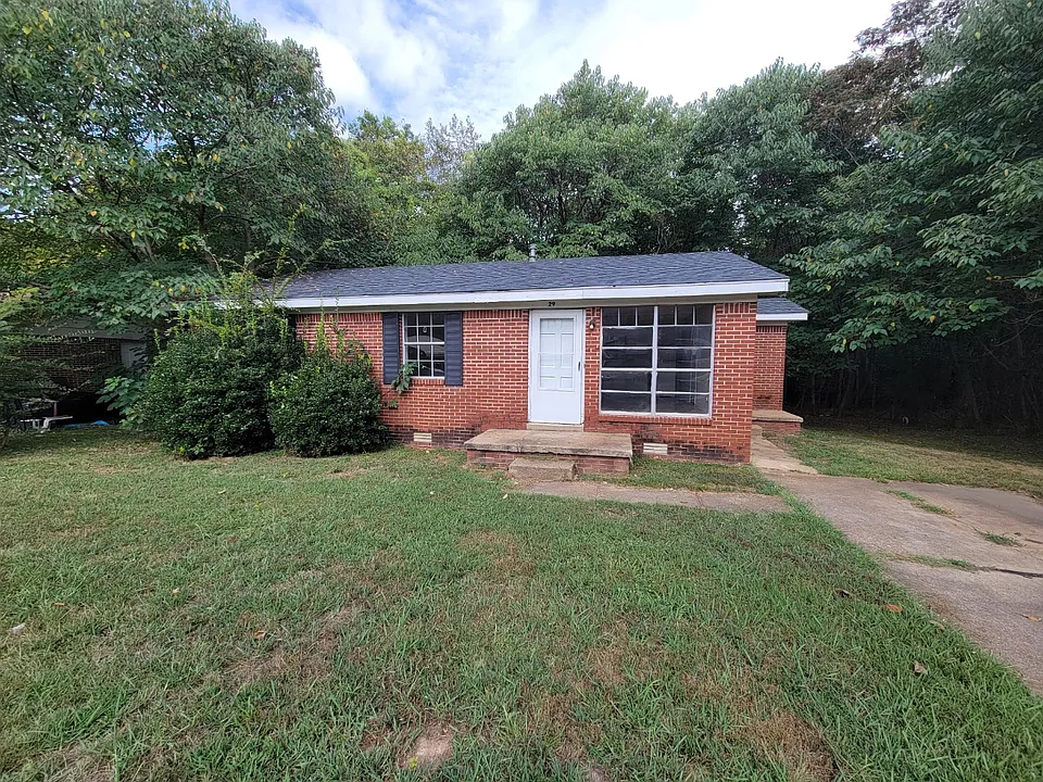 29 Richard Rd #1