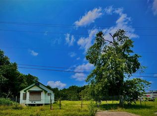 5070 Sunflower St, Houston, TX 77033