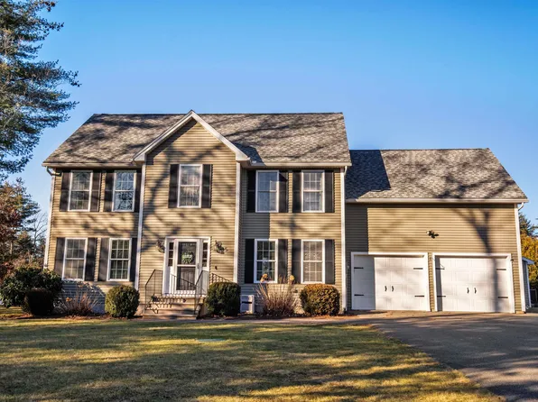 5 Fallon Drive, Litchfield, NH 03052