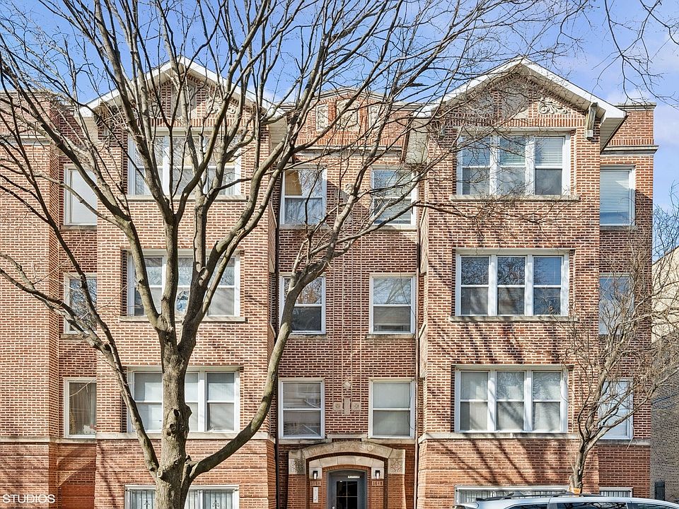 1st image of 3648 W Ainslie St #3