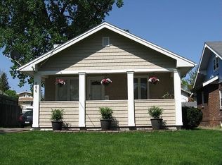 686 41st St, Des Moines, IA 50312