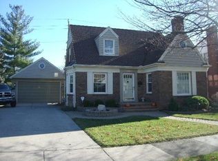 1725 13th St, Wyandotte, MI 48192