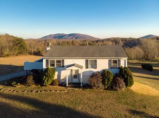 200 Oakridge Dr, Thaxton, VA 24174