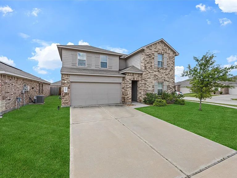 21023 Belmont Village Way — Photo 2